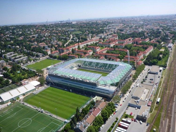 <p>Allianz Stadion (Avusturya)<br />
<br />
 </p>
