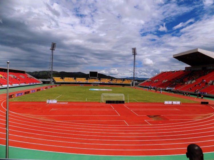 <p>Stade Omnisports de Bafoussam (Kamerun)</p>