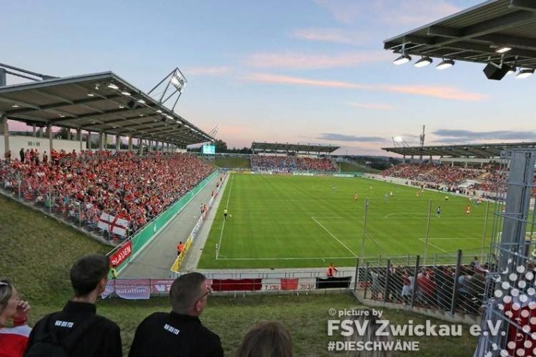 <p>Stadion Zwickau (Almanya)</p>