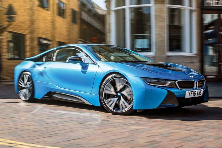 <p>BMW i8</p>

<p>Toplam satış: 7</p>
