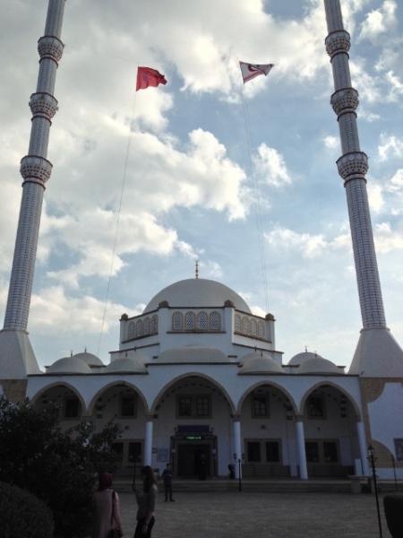 <p>- DOESEF 2015’TE FİZİK PROJESİYLE FİNALDE</p>
<p>- BAŞAKŞEHİR LİVİNG LAB İNOVASYON PROJE YARIŞMASINDA FİNALDE</p>
<p>- ULUSLARASI BİLİM TEMELLERİ SINAVI ÜÇÜNCÜLÜĞÜ</p>
<p>- Boğaziçi Üniversitesi Münazara Yarışması Birincilik Ödülü</p>
<p>- GENÇ SADA YÜZÜNDEN KURAN-I KERİM ́İ GÜZEL OKUMA YARIŞMASI ́NDA </p>
<p> İSTANBUL ÜÇÜNCÜLÜĞÜ</p>
<p>- HAFIZLIK TÜRKİYE ŞAMPİYONLUĞU</p>
<p>- ÖMER SEYFETTİN HİKÂYE YARIŞMASINDA BİRİNCİLİK</p>