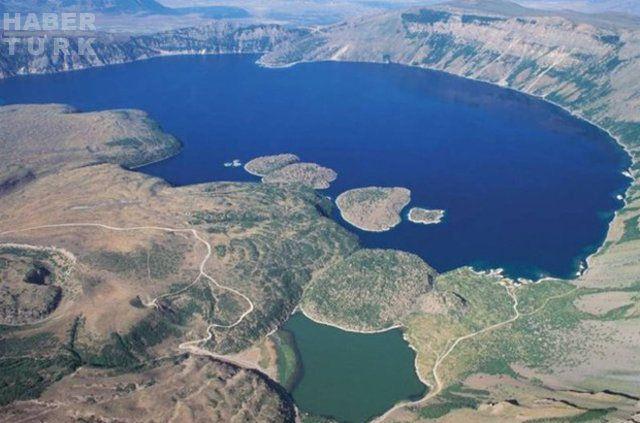 <p>İl: Bitlis<br />
İlçe: Tatvan<br />
Nüfus: 68.157</p>
