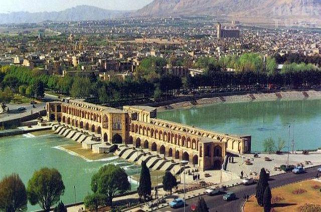 <p>İl: Kars<br />
İlçe: Merkez<br />
Nüfus: 79.289</p>
