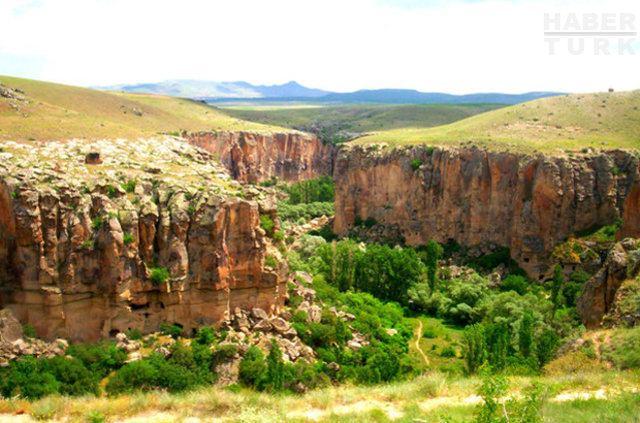 <p>İl: Nevşehir<br />
İlçe: Merkez<br />
Nüfus: 95.476</p>

