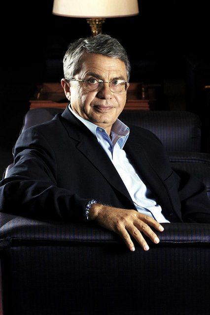 <p>27 Murat Vargı MV Holding 1 milyar dolar</p>

<p> </p>
