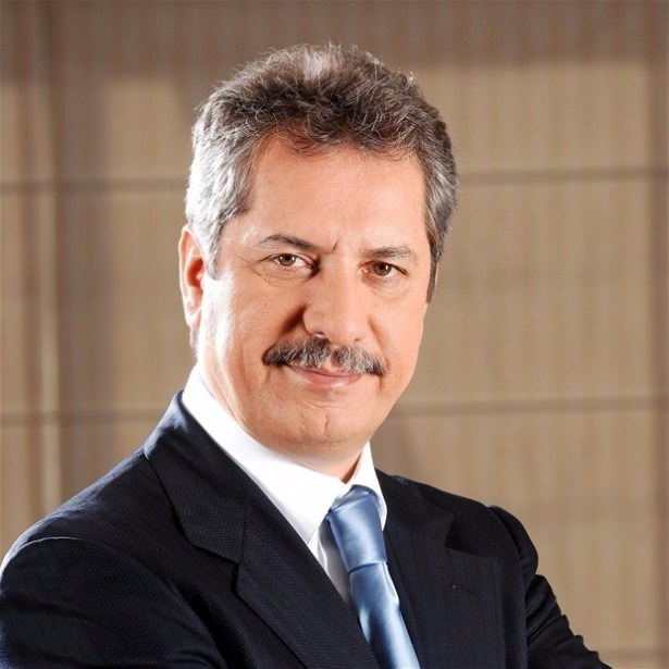 <p>22 Ahmet Çalık | Çalık Holding<br />
<br />
1.1  milyar dolar</p>
