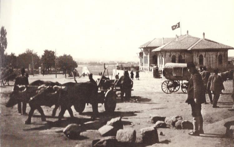 <p>Ankara Gazi Meclis</p>
