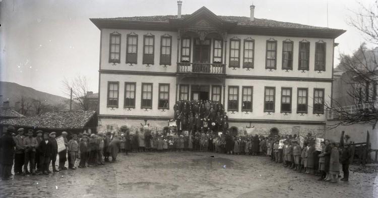 <p>Bursa 1920'li yıllar</p>
