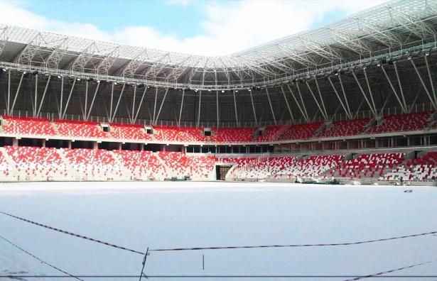 <p>Sivas Stadyumu<br />
Kapasite: 25.000</p>
