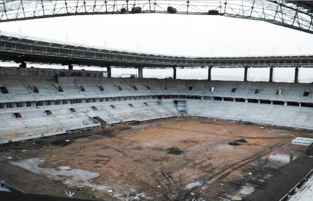 <p>Eskişehir Stadyumu<br />
Kapasite: 33.000</p>