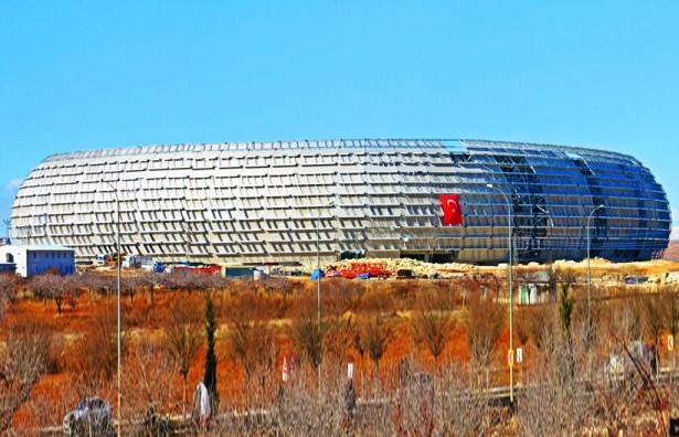 <p>Gaziantep Stadyumu<br />
Kapasite: 33.000</p>
