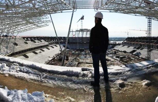 <p>Kocaeli Stadyumu<br />
Kapasite: 33.000</p>