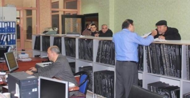 <p>Tapu Müdürlüğü karşısında en çok kazandıran iş ne olabilir?</p>
<p> </p>