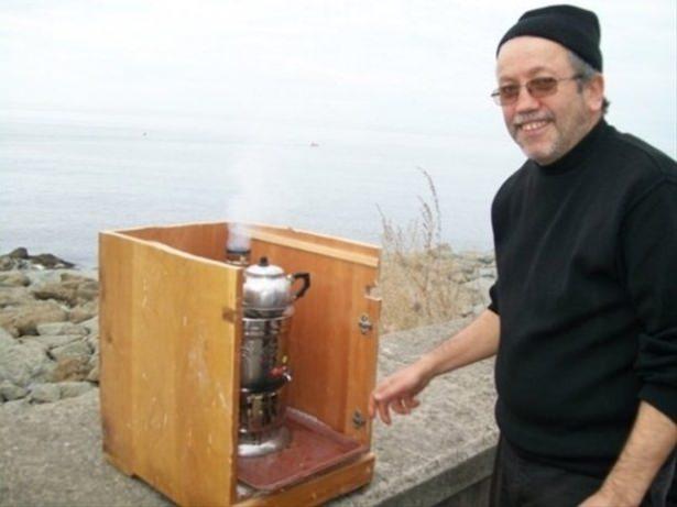 <p>Seyyar çaycı.</p>

<p> </p>
