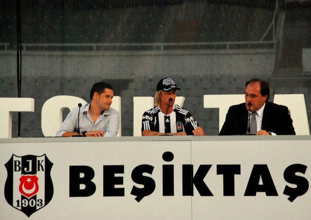 <p>GUTİ HERNANDEZ </p>

<p> </p>
