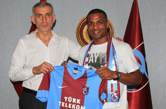 <p>FLORENT MALOUDA </p>

<p> </p>
