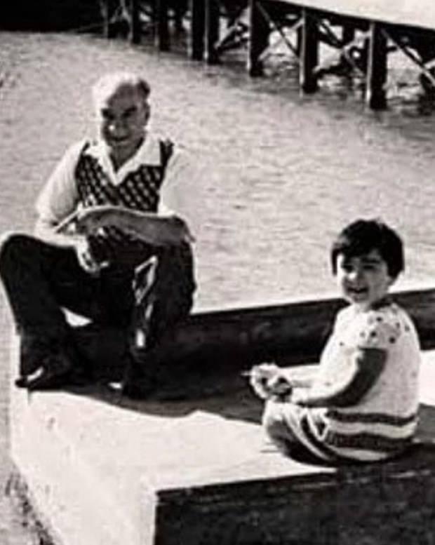 <p><strong>DERYA BAYKAL</strong></p>
<p>"Umudumuz geleceğimiz çocuklarımızın"</p>
