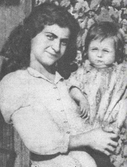 <p>Fatma Girik </p>
