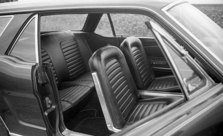 <p>Mustang SW adı verilen otomobil 60'lı yıllarda ortaya çıktı. </p>
