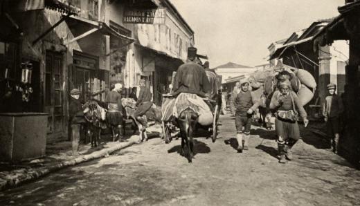 <p>1920'de İzmir.</p>

<p> </p>
