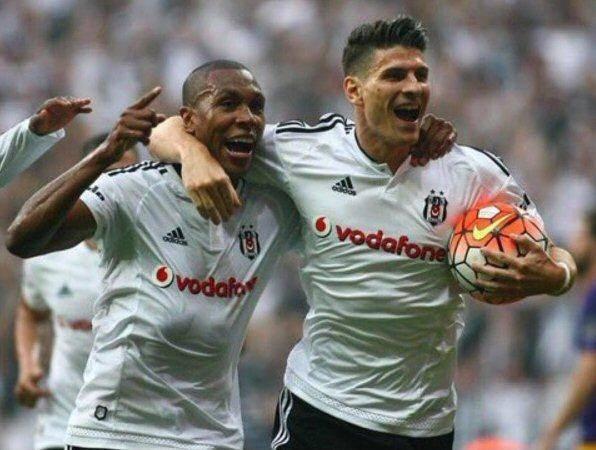 <p>Marcelo Guedes: "Tanrı'ya her şey için teşekkürler."</p>