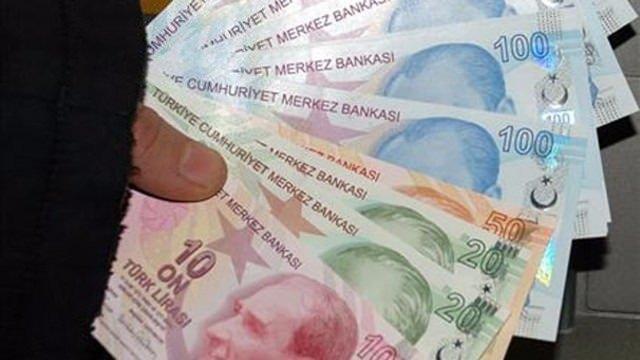 <p>Yapılandırma imkanı ile 300 binden fazla Bağ- Kur'lunun emeklilik hakkı elde etmesi bekleniyor.</p>
