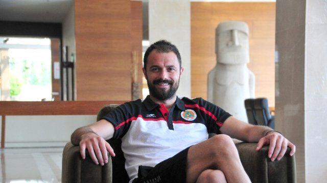 <p>Haydar Yılmaz(Alanyaspor)</p>
