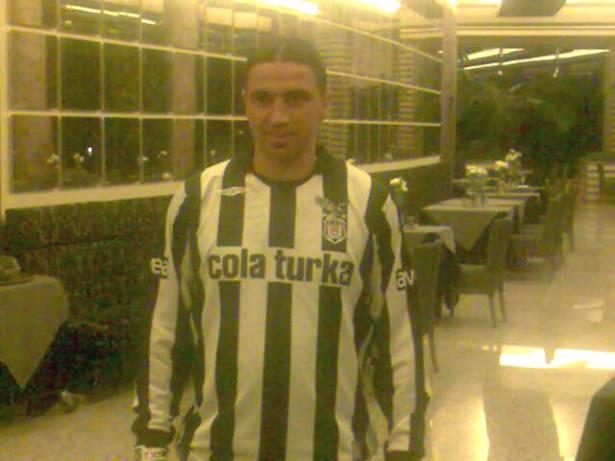 <p><strong>Mehmet Topuz</strong></p>

