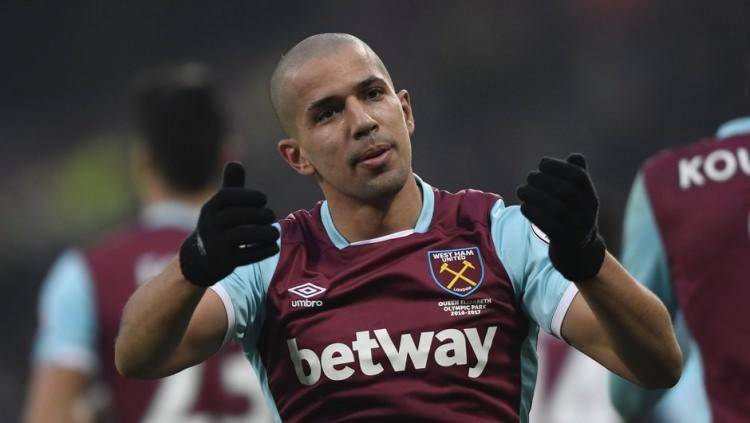 <p>Feghouli</p>
