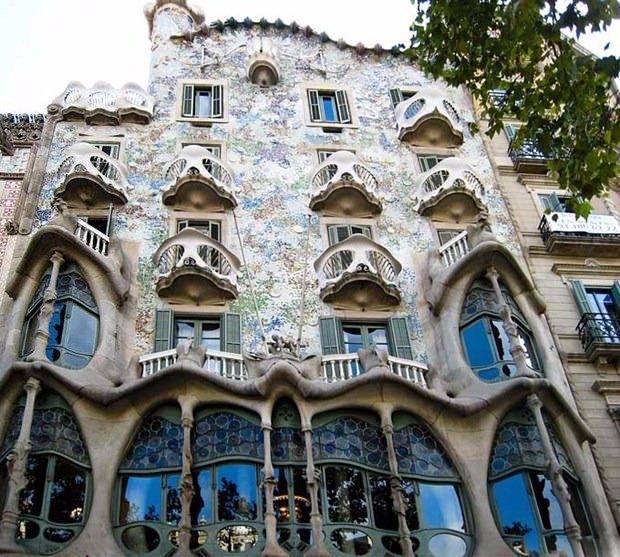 <p>Casa Battlo (Barcelona, İspanya)</p>
