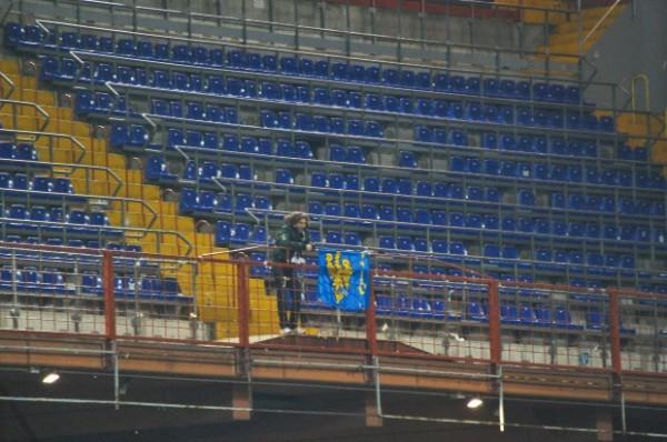 'Bir iş gezisi için Genoa'da bulunduğum zamanda tesadüf eseri Udinese de Genoa takımı Sampdoria'yla deplasmanda karşılaşıyordu. Ben de bu avantajı kullandım ve bilet aldım. Ama hangi şehirde olursam olayım, Udinese o şehirde maç yapıyorsa, müşterilerim bana bilet temin ederler. Çünkü benim Udinese'ye olan tutkumu bilirler'