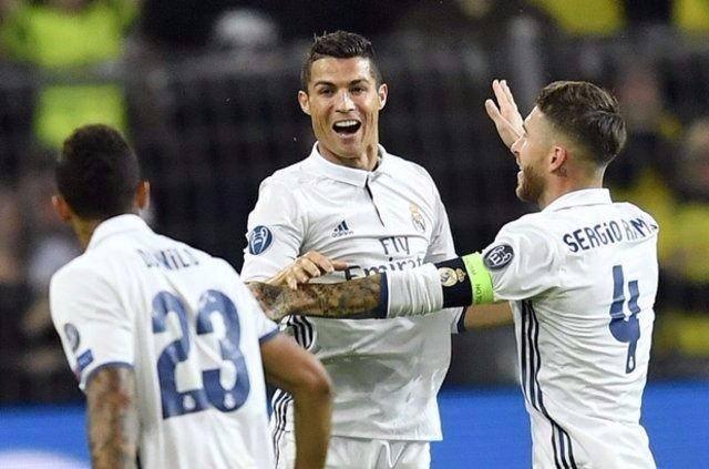 <p>1- Real Madrid 166.228</p>