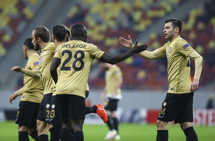 <p><strong>9880 PUAN</strong></p>

<p><br />
<strong><em>7-OSMANLISPOR</em></strong></p>
