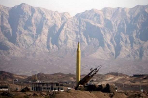 <p><strong>KUZEY KORE</strong></p>
<p>Menzili hakkında net bilgiler olmasa da 500 km ile 1500 km arası menzile sahip olduğu sanılan bu balistik füzeler sık sık savaş halinin devam ettiği komşusu Güney Kore ile kriz yaratmaktadır.</p>