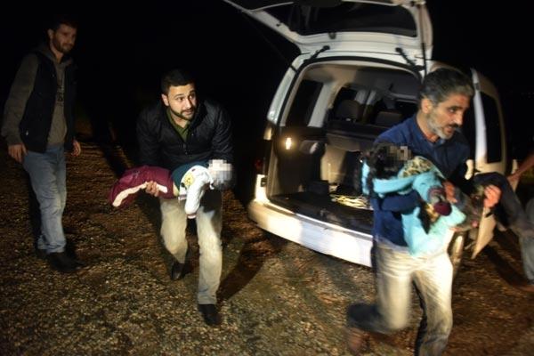 <p>Öte yandan hayatını kaybeden 2 çocuğun cesetleri Bodrum Devlet Hastanesi Morgu’na konuldu. Sahil güvenlik ekipleri 1 kişiyi de kurtarırken, kurtarılan kaçak sayısı 16 oldu.</p>
