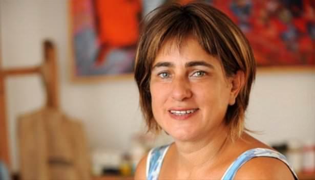 <p>Su Yücel (Ressam)</p>

<p> </p>
