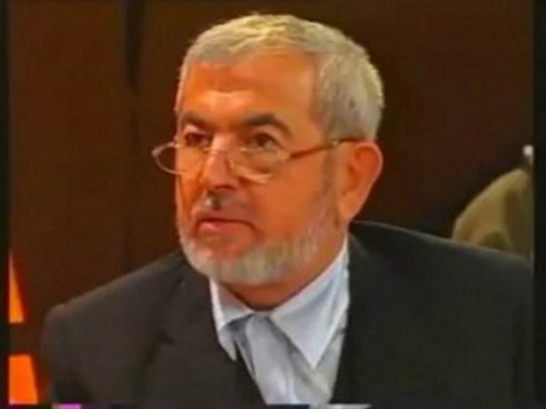 <p>Ali Rıza Demircan (İlahiyatçı)</p>
<p> </p>