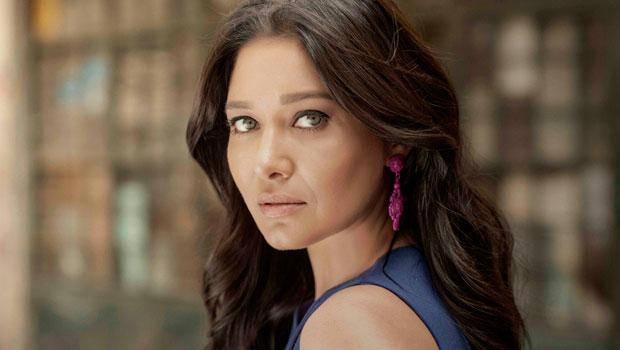 <p>Nurgül Yeşilçay - Bebek</p>

<p> </p>
