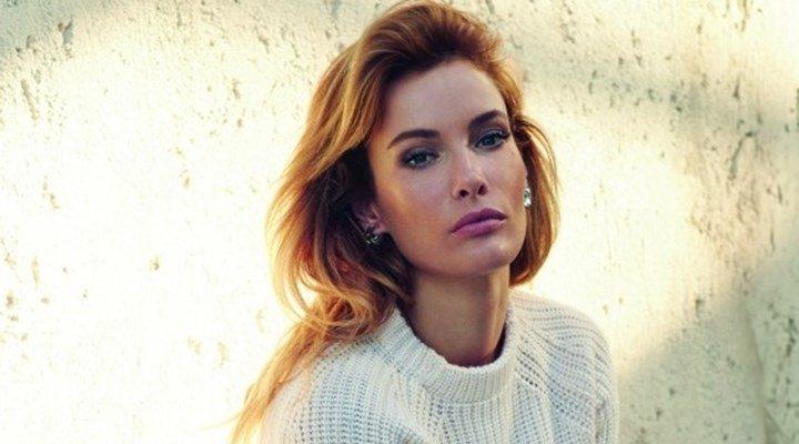 <p>Gamze Özçelik - Bağdat Caddesi</p>

<p> </p>
