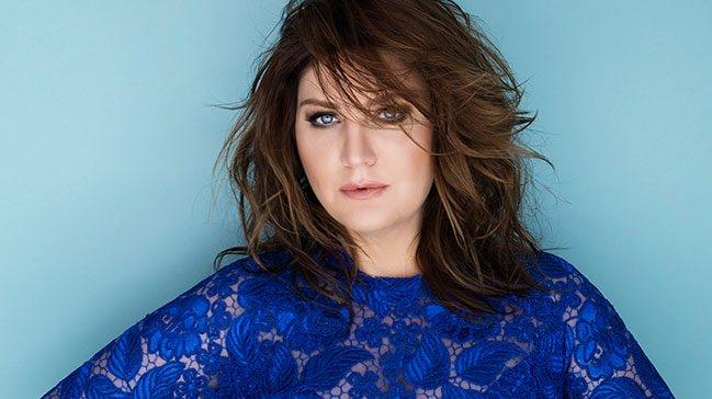 <p>Sibel Can - Beykoz Konakları</p>

<p> </p>
