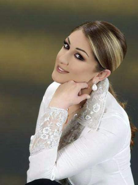 <p>Muazzez Ersoy - Bebek<a href="http://www.ahaber.com.tr/galeri/yasam/unlu-isimler-nerede-oturuyor/66">.</a></p>
