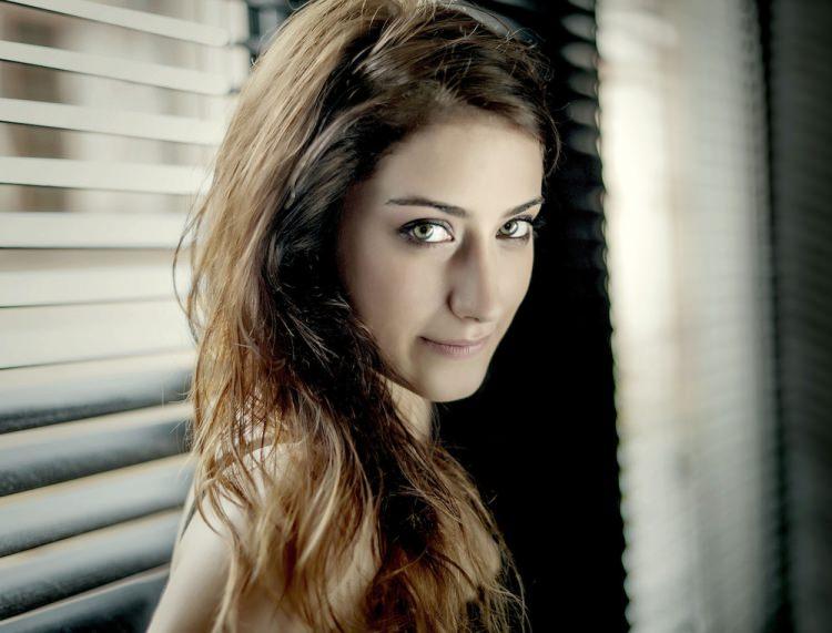 <p>Hazal Kaya</p>
