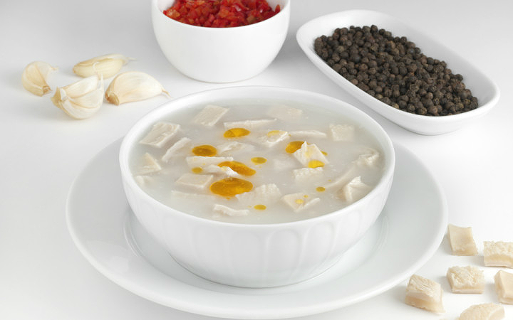 <p><strong>İşkembe çorbası </strong></p>
