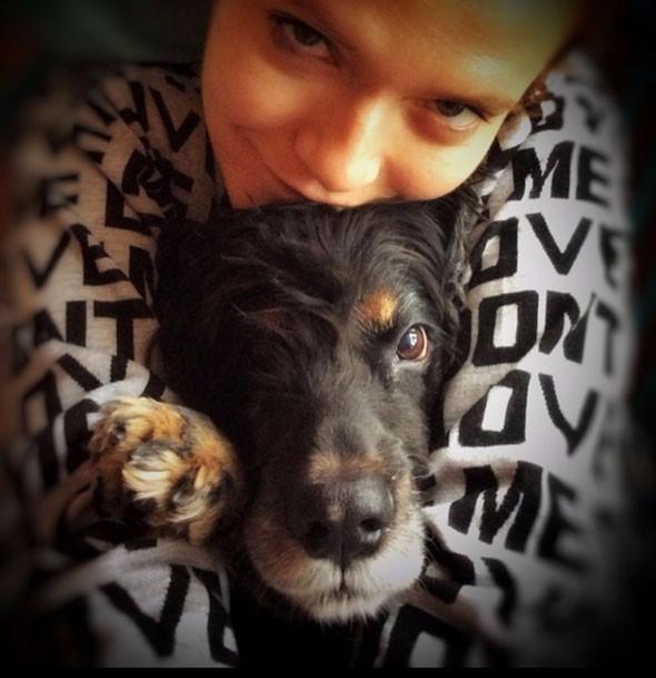 <p><em>ASLI ORCAN</em><br />
<br />
<em>Bayram kucaklaşmadır...Sevgiyle kucaklaşmanız dileğimle.</em></p>
