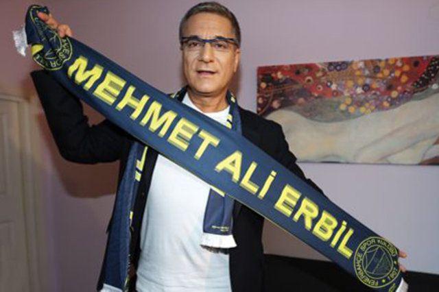 <p>Galatasaray 2-3 Fenerbahçe<br />
<br />
Mehmet Ali Erbil</p>
