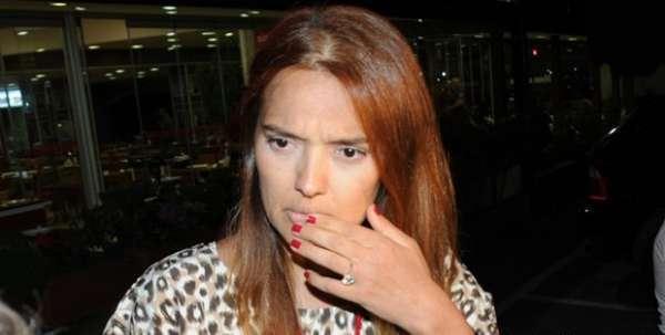 <p><strong>DEMET AKALIN</strong><br />
Terörü lanetliyoruz...</p>