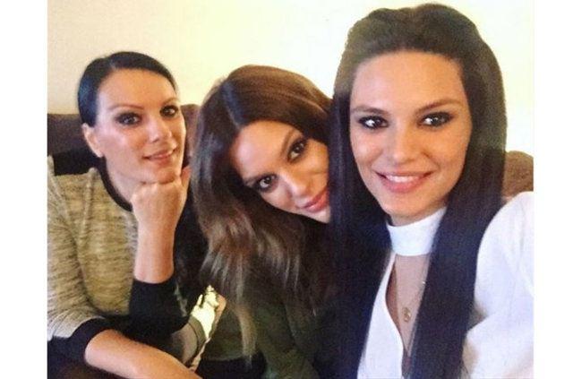 <p><strong>Almeda Abazi ve annesi</strong></p>
