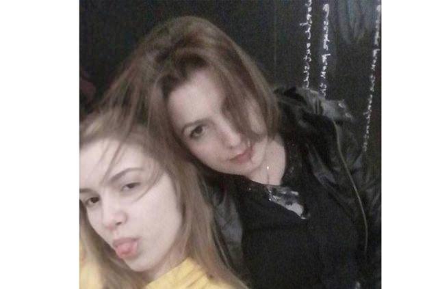 <p><strong>Aleyna Tilki ve annesi</strong></p>