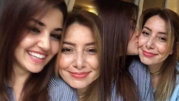<p><strong>Hande Erçel ve annesi</strong></p>
