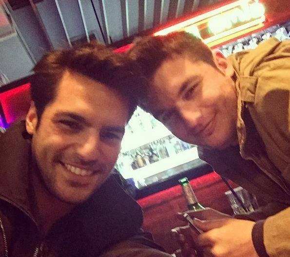 <p>Serkan Çayoğlu ve kardeşi Erkan Çayoğlu</p>
